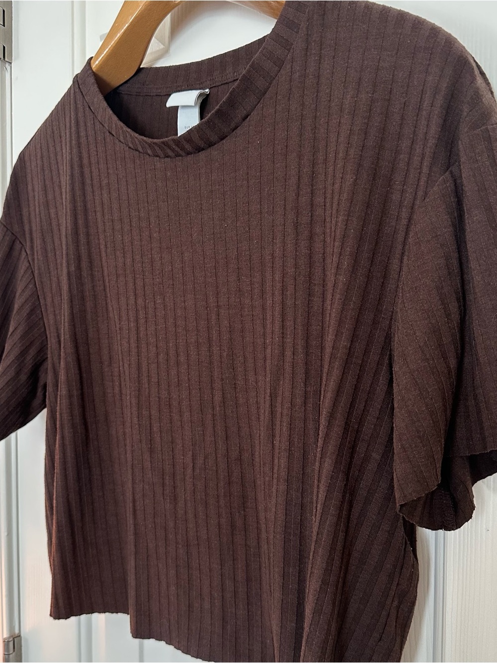 Brown Ribbed Crewneck Short-Sleeve Tee